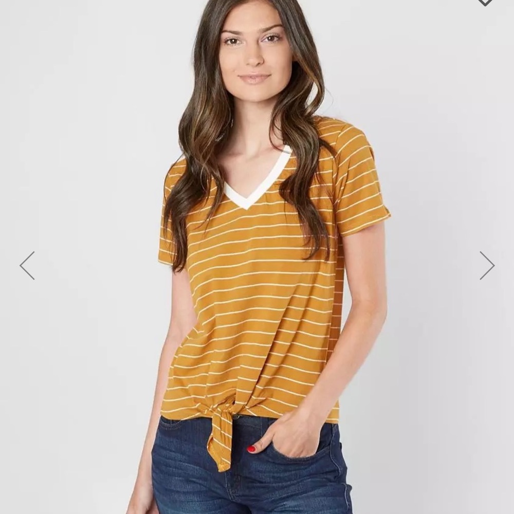 Daytrip tied striped t-shirt